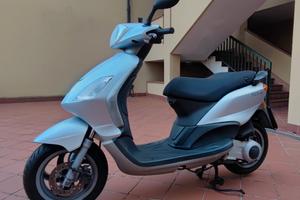 Piaggio Fly