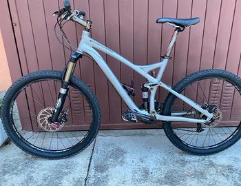 Specialized STUMPJUMPER Comp