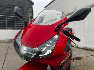 Honda CBR 900 RR Fireblade 954