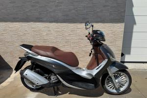 PIAGGIO BEVERLY 300 ie S ABS-ASR – 2016