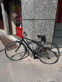 Bicicletta da città - ruote 28” - da sistemare