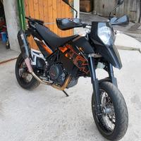 KTM 690 Supermoto - 2009