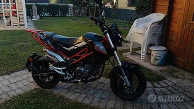 Benelli TnT 125
