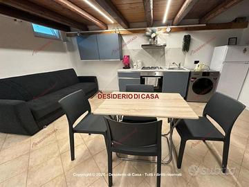 Appartamento, Palazzo Reale - Albergaria, Palermo.