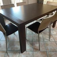 Tavolo Calligaris con sei sedie