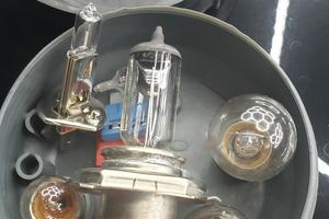 Lampadine auto vintage