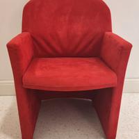 Poltroncina alcantara rosso x arredamento interni