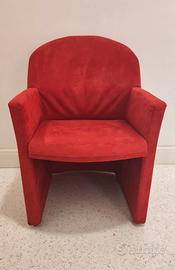 Poltroncina alcantara rosso x arredamento interni