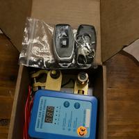 Stacca batteria  con telecomando imbarcazione 100m