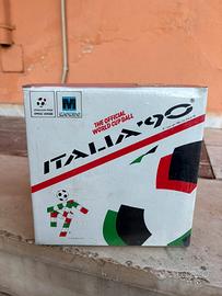 Pallone italia 90
