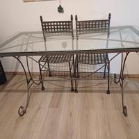 tavolo in ferro
