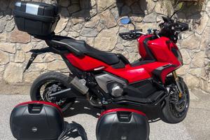 Honda XADV 750