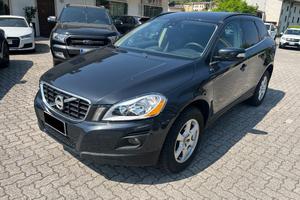 VOLVO XC60 2.4 D 163 CV AWD Geartronic Summum