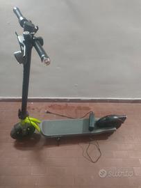 monopattino elettrico Active Evo 