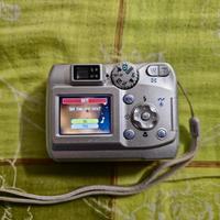 Nikon Coolpix 4100 FUNZIONANTE + cavetto e SD