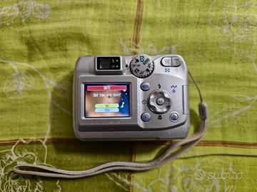 Nikon Coolpix 4100 FUNZIONANTE + cavetto e SD