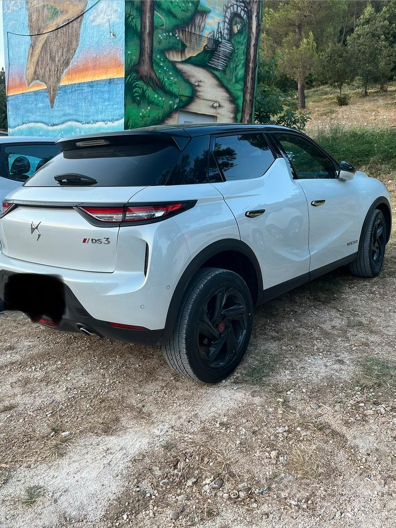 DS Automobiles 3 Crossback 2021 photo 4