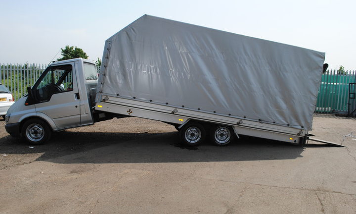 Carroattrezzi cat B auto prototipo f1 PERMUTA