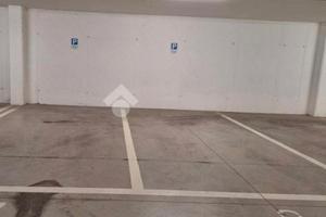 Garage, box o posto auto per piccola utilitaria