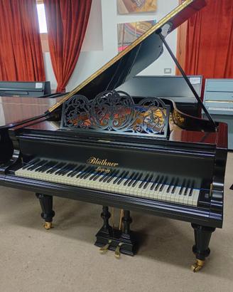 Pianoforte a coda Bluthner