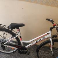 2 Bici nuovissime 1 x  uomo e 1 x donna 