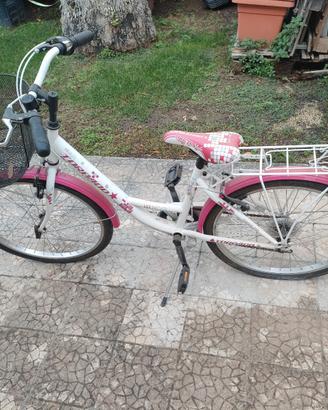 Bicicletta ragazza