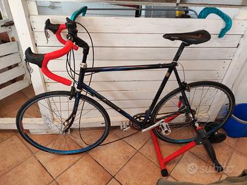 Bici da strada marca Poretti Legnano + rulli