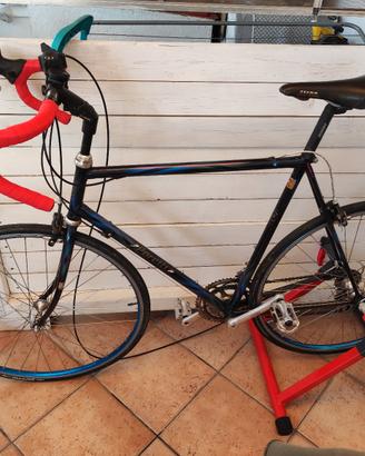 Bici da strada marca Poretti Legnano + rulli