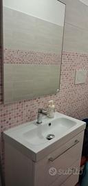 mobile bagno con specchio