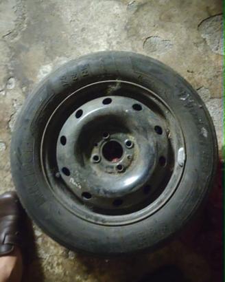 Gomme auto 175/65 R14