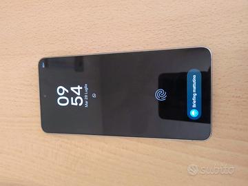 Samsung Galaxy S26 512GB + Cover - Pari al NUOVO