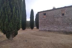 Casolare con terreno agricolo