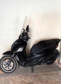 Beverly S HPE 300