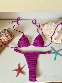 Bikini fatto ad uncinetto