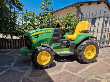 Quad e trattorino Peg Perego