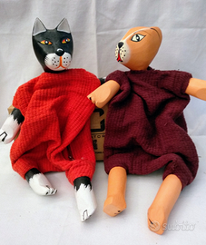 Pupazzi di stoffa e legno