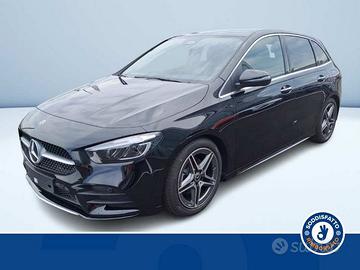 Mercedes-Benz Classe B 180d Automatic AMG Lin...