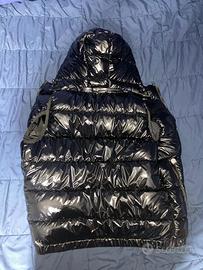 Moncler smanicato lucido