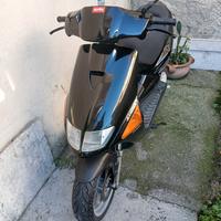 aprilia sr 50 