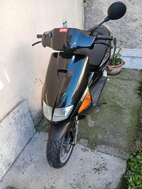aprilia sr 50 