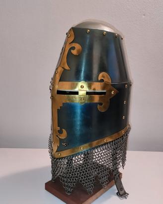 Grande elmo medioevale