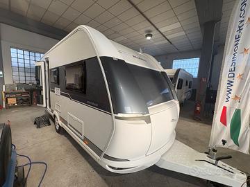 Hobby Ontour 460 ul-posti 4-Mover-veranda