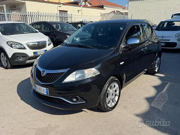 LANCIA Ypsilon 1.2 69CV GPL Ecochic Platino TRAT