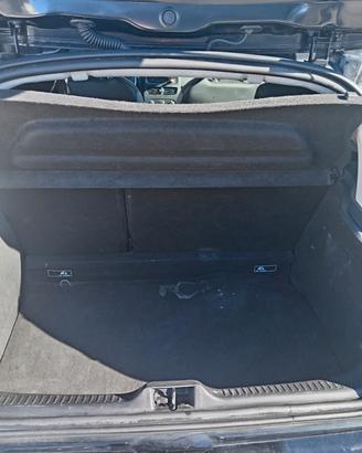 vendersiRenault Clio macchina in buone condizione 