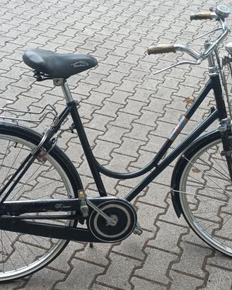 Bici d'epoca marca Ganna con freni a bacchetta