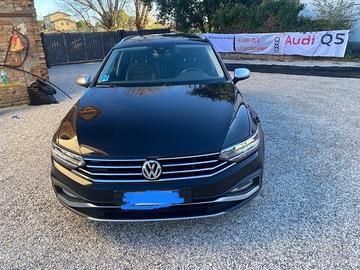 Volkswagen Passat Alltrack business 2.0 TDI 200 CV