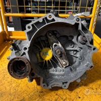 Cambio Volkswagen Polo 1.2 Benzina AZQ 01/05