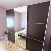 Camera matrimoniale Armadio como comodino