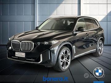 BMW X5 xdrive30d mhev 48V xLine auto