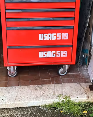 Carrello attrezzi usag
